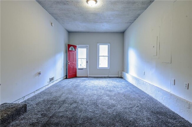 Building Photo - 5904 Heatherwood Ln