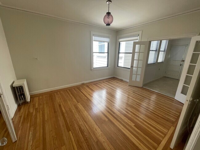 Building Photo - 251 Parnassus Ave