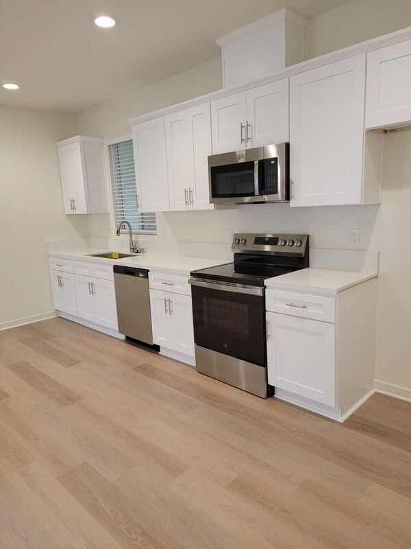 Building Photo - 9388 Olive St