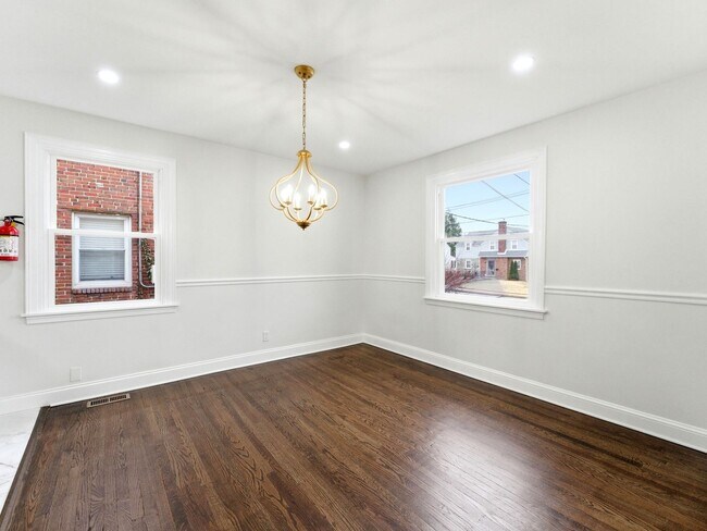 Building Photo - Newly Renovated Pennsauken Rental with Sunroom-Style Back Room, Glass Wall & Basement