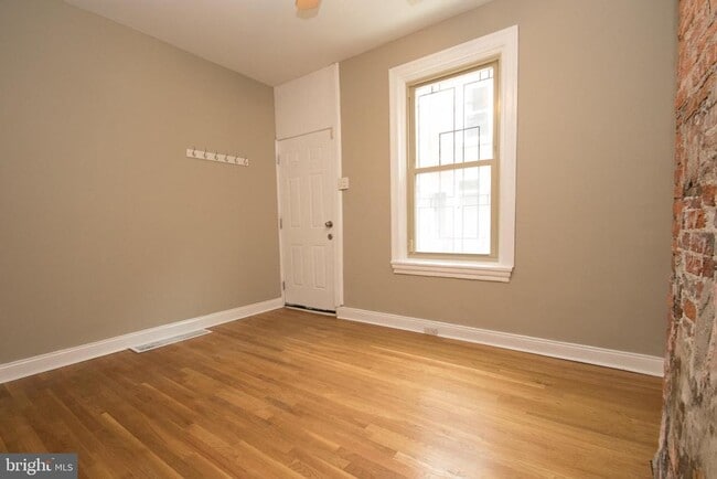 Building Photo - 1606 Rodman St