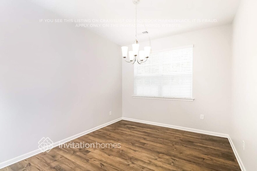 Building Photo - 7421 Larwill Ln