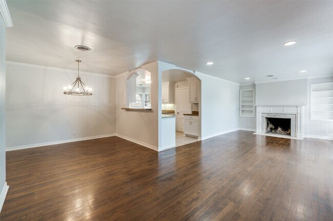 Building Photo - 4812 Wateka Dr