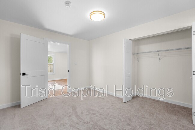 Building Photo - 432 Wiley Ave