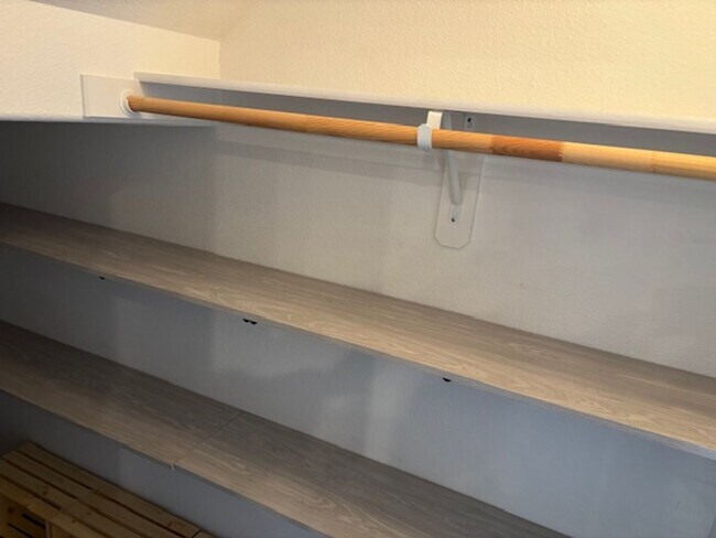 Building Photo - Lemmon Valley Townhouse