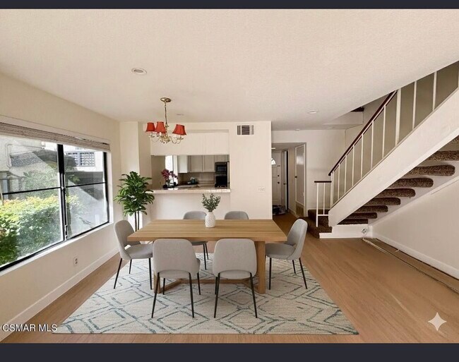 Building Photo - 5714 Skyview Way