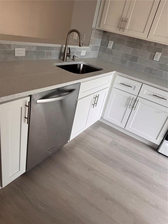 Building Photo - 1125 E Rohe St