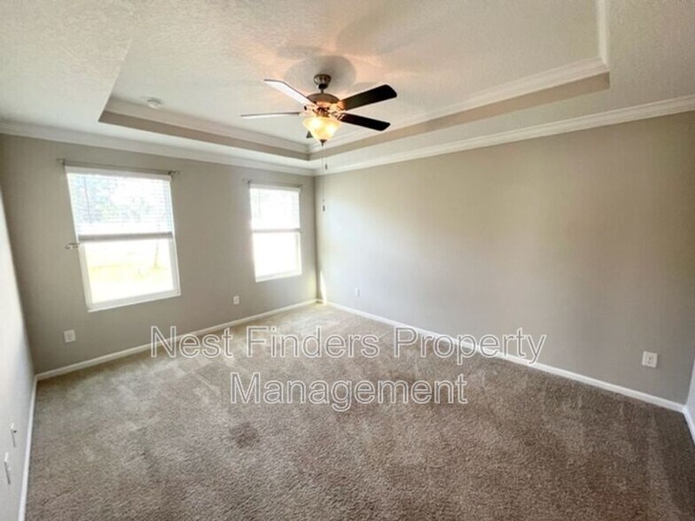 Building Photo - 33 Pickett Dr