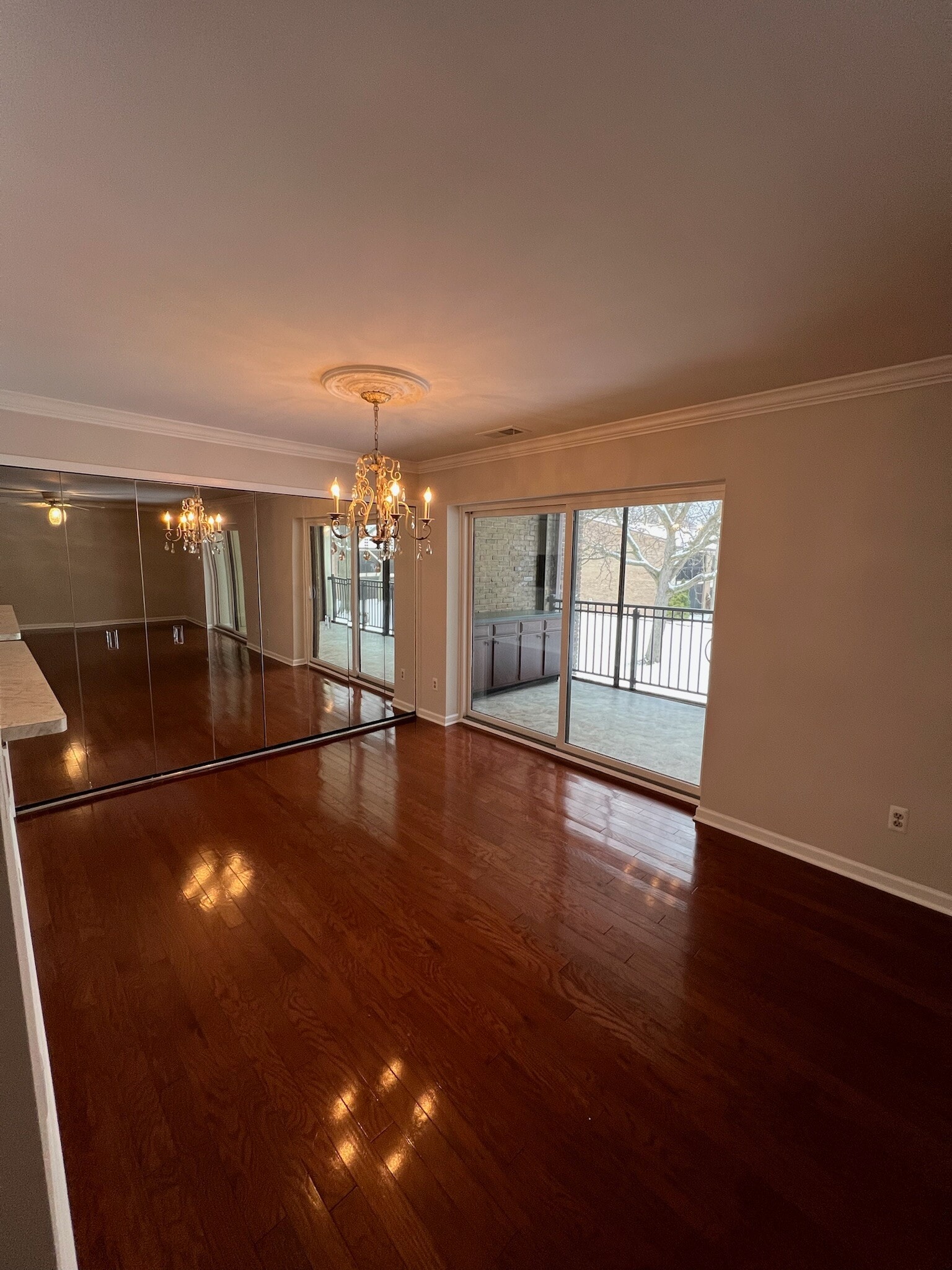 Building Photo - 18411 University Park Dr