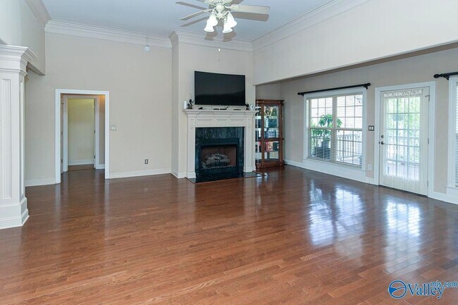 Building Photo - 4409 SE Hampton Ridge Dr