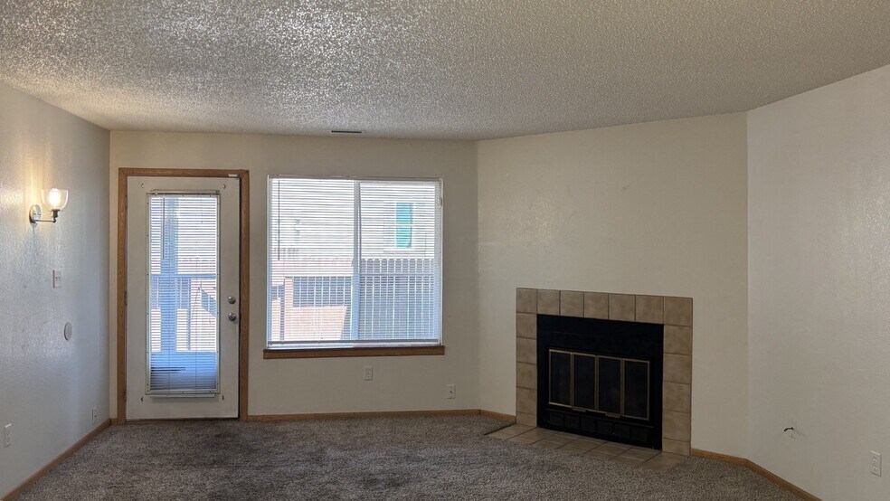 Building Photo - 4357 Hunting Meadows Cir