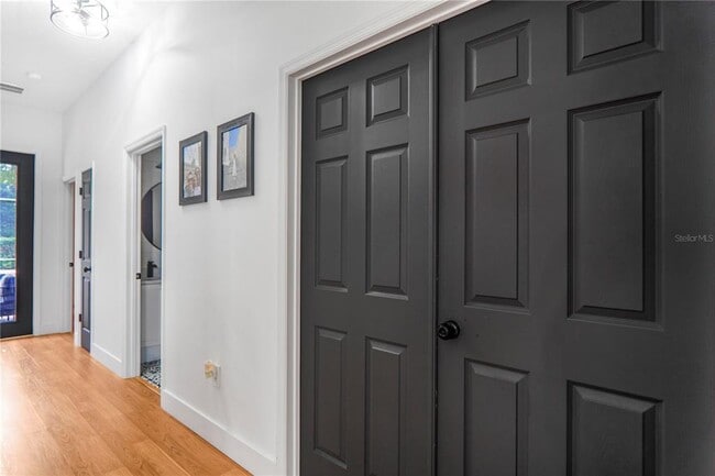 Building Photo - 2884 Majestic Isle Dr