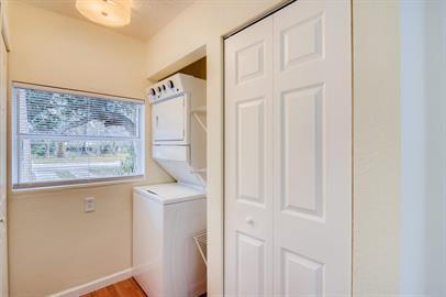 Building Photo - "Cozy 1-Bed Oasis in Titusville: Perfect Comfort on Main Street!"