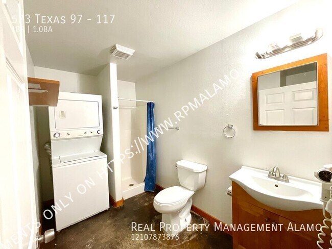 Building Photo - 573 TX-97