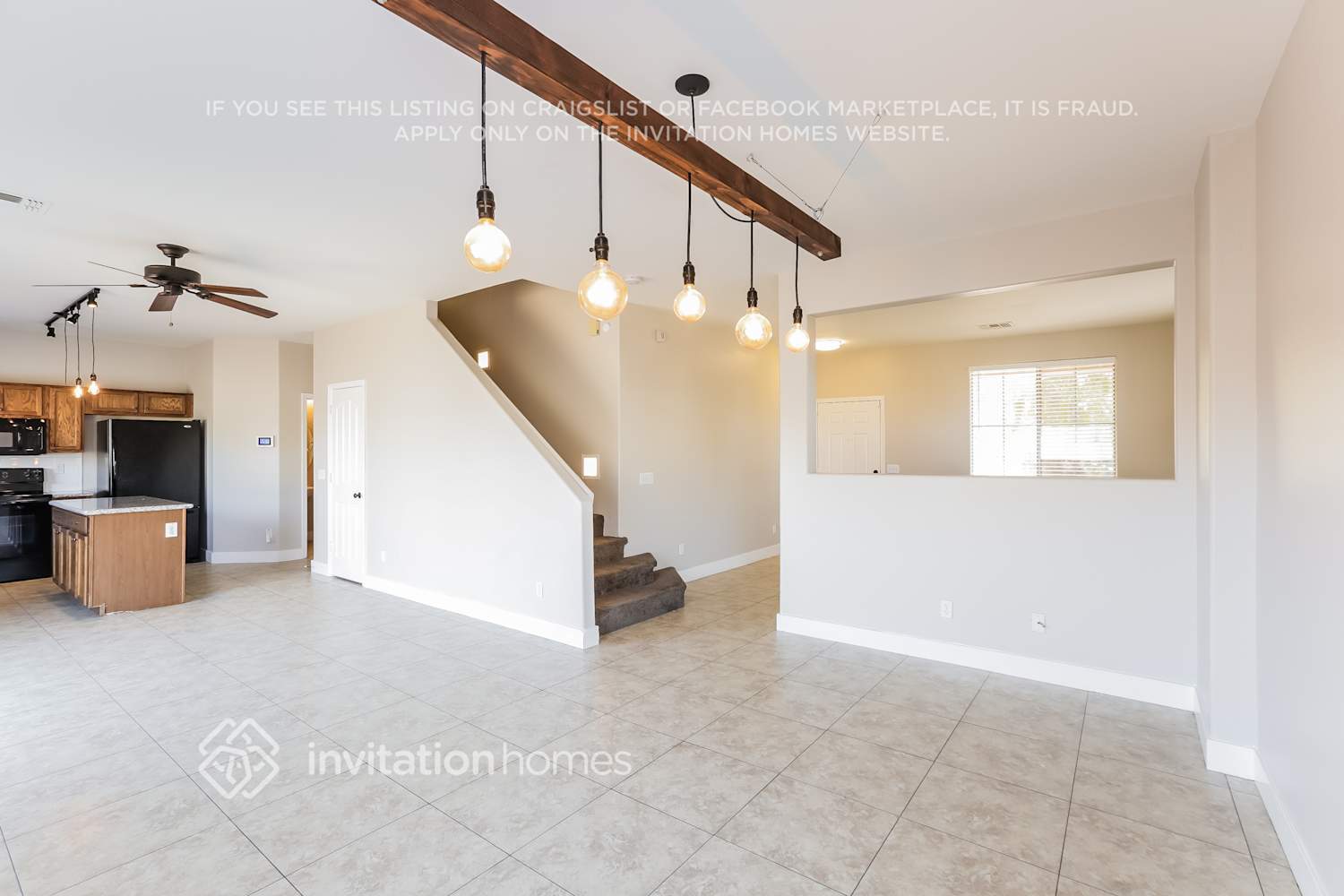 Building Photo - 6227 S 16th Dr