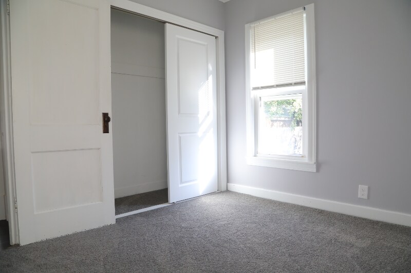 Building Photo - 368 Cumberland Ave