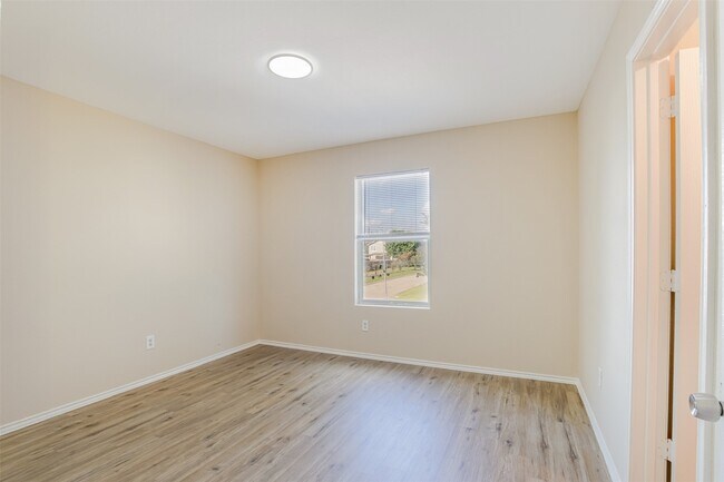 Building Photo - 7850 Maverick Trace Ln