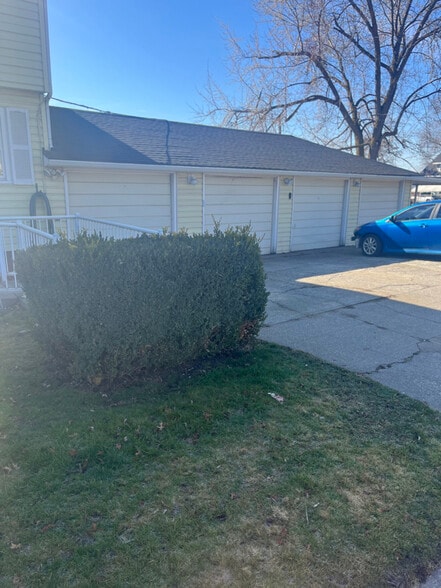 Building Photo - 120 E Euclid Ave