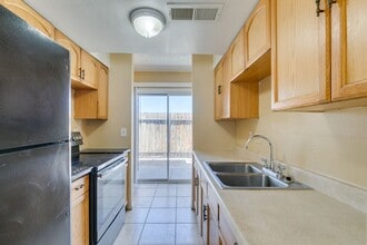 Building Photo - 3615 Kolendo Ct