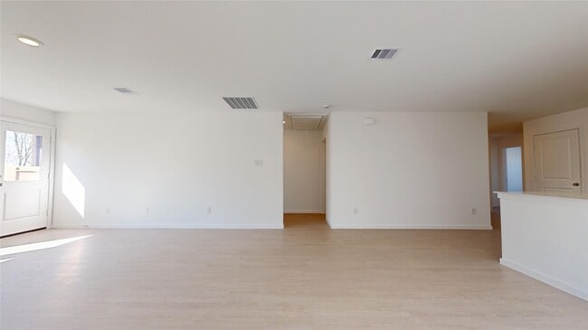 Building Photo - 1634 Birch Wood Dr