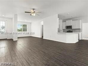 Building Photo - 209 SE 26th Terrace