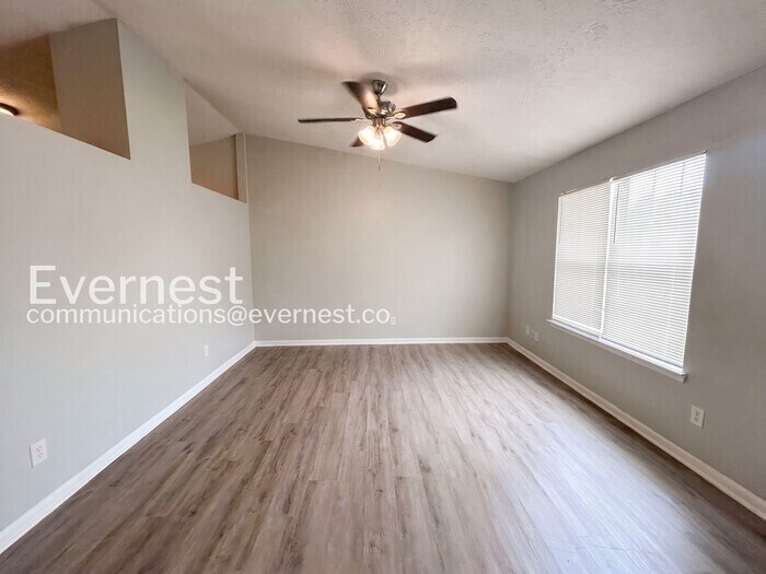 Building Photo - 2510 Corner Shoals Dr