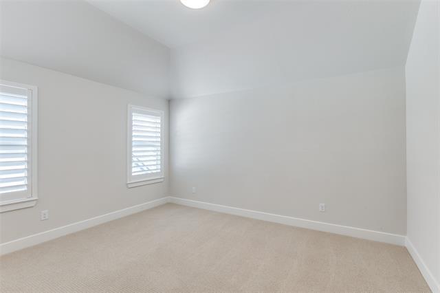 Building Photo - 15522 Cormorant St