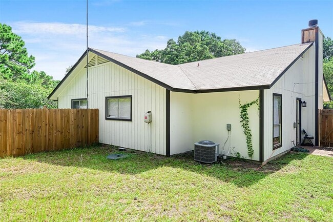 Building Photo - 108 S Kaupo Dr