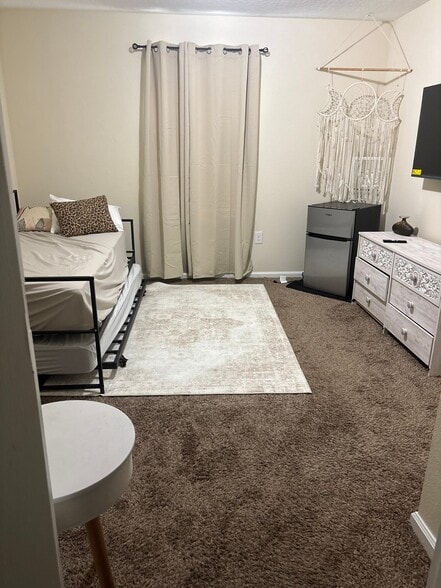 Building Photo - 3510 Martin Lakes Dr