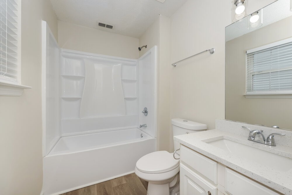 Building Photo - 492 Cedar Park Cir