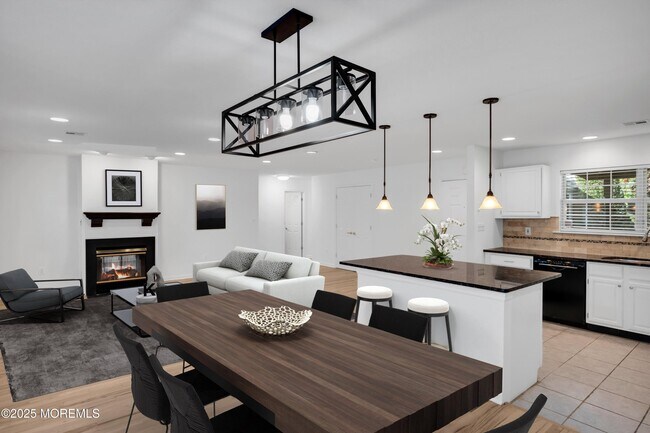 Primary Photo - 9 Ambrose Ln