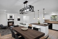 Building Photo - 9 Ambrose Ln