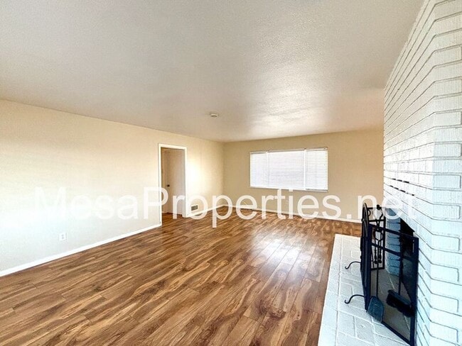 Building Photo - 15090 Acoma Rd