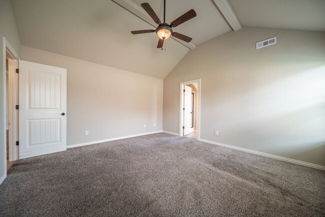 Building Photo - ***704 SW Cabriolet St***