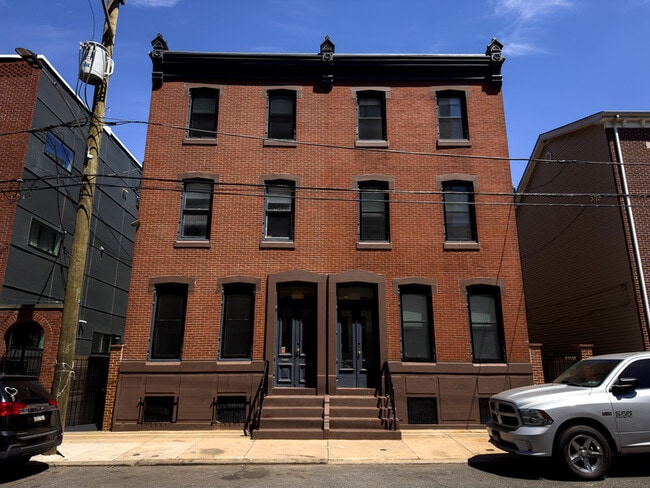 Building Photo - 1223 N Franklin St