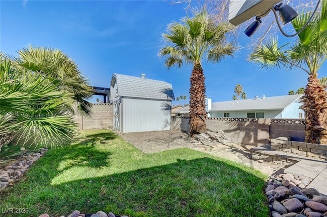 Building Photo - 4830 El Escorial Dr