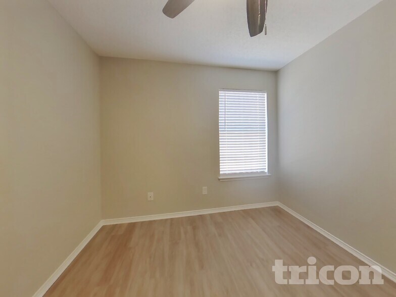 Building Photo - 6112 Wall St