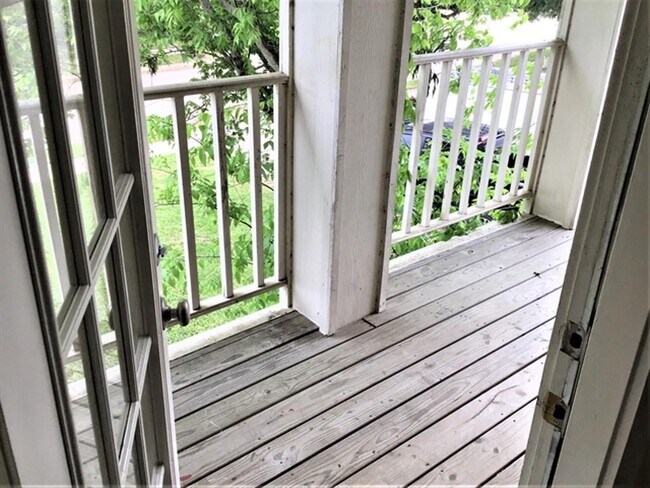 Building Photo - 5122 Summit Lodge Dr