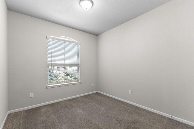 Building Photo - 10139 Red Snapper Rd