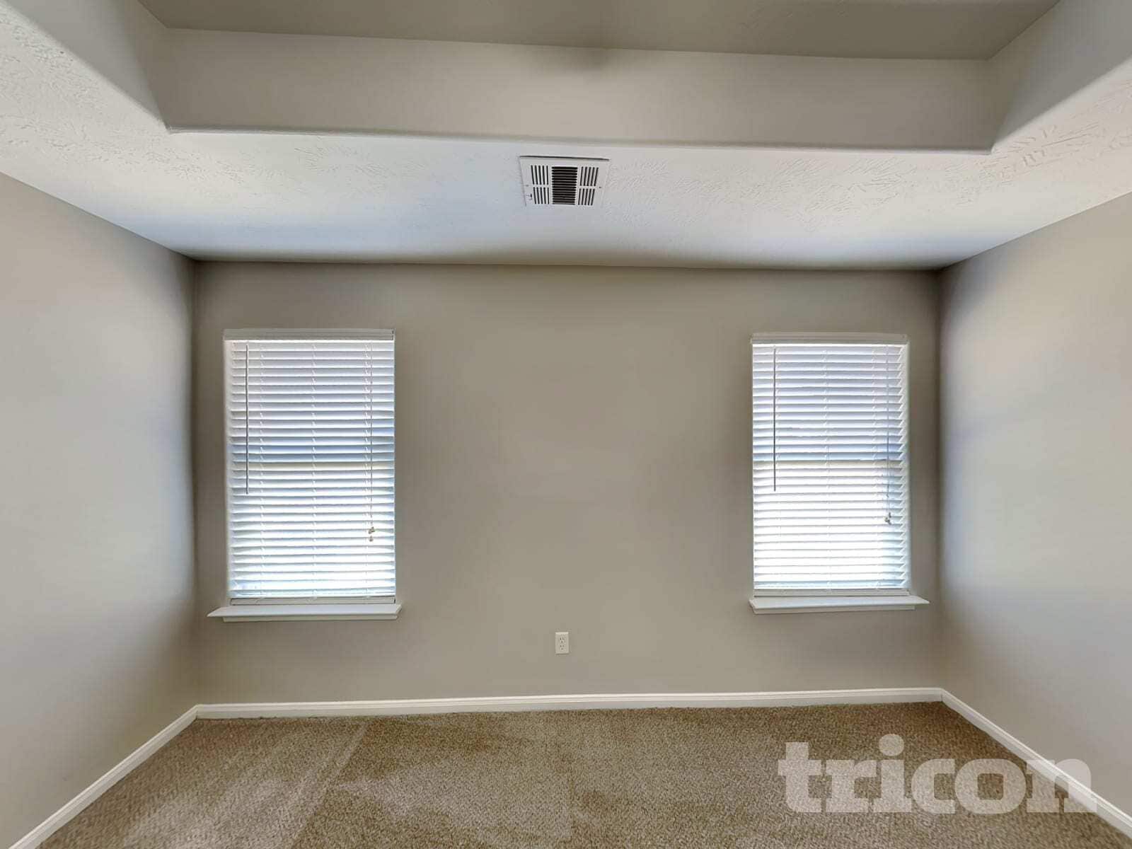 Building Photo - 16229 Summerset Estates Blvd