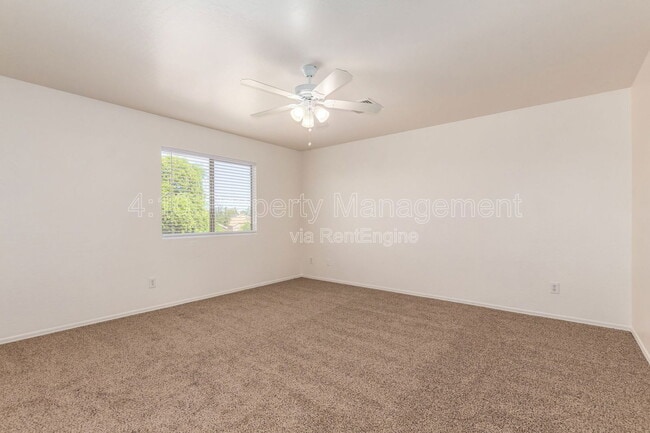 Building Photo - 2320 W Allens Peak Dr