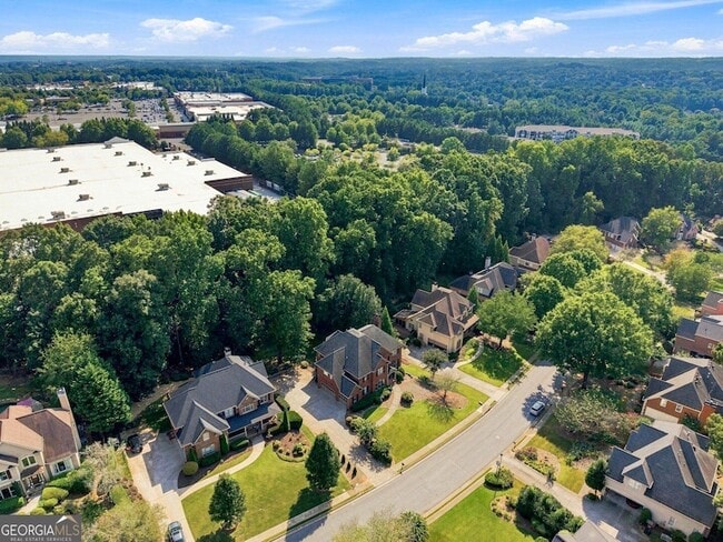 Building Photo - 5170 Deerlake Dr