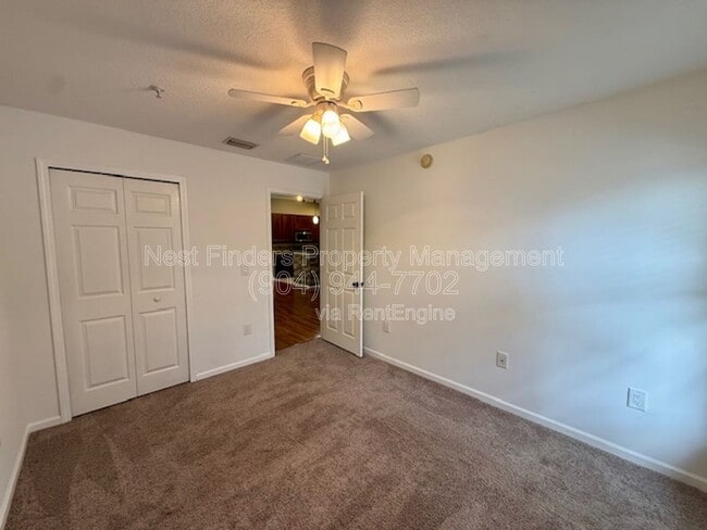 Building Photo - 7067 Deer Lodge Cir