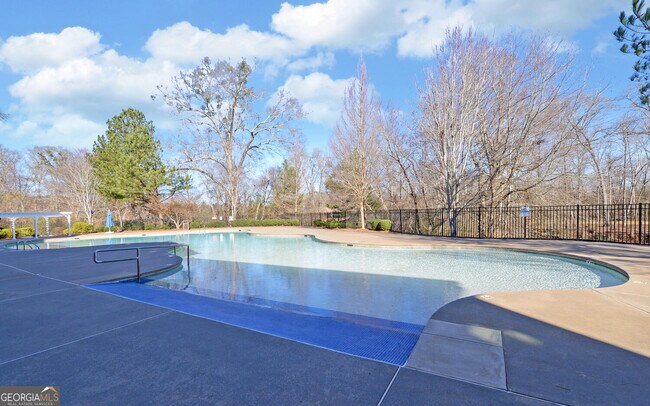 Building Photo - 6218 Azalea Way