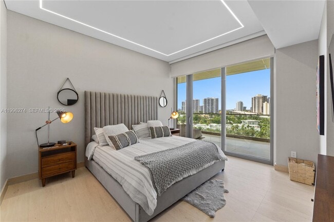 Building Photo - 18975 Collins Ave