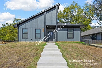 Building Photo - 527 W Walker St
