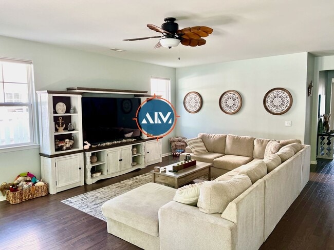 Building Photo - Gorgeous 3BR House at Heritage, New Riverside – Available April 7!