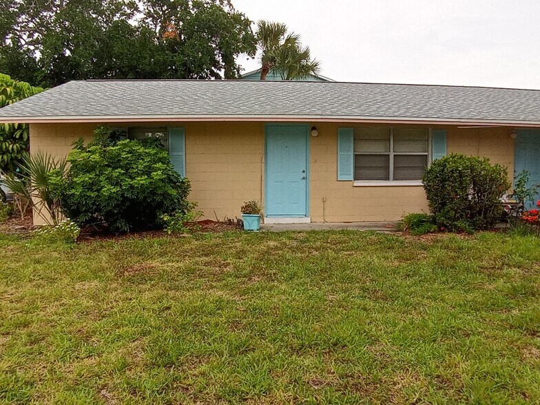 Building Photo - 8034 Orange Ave