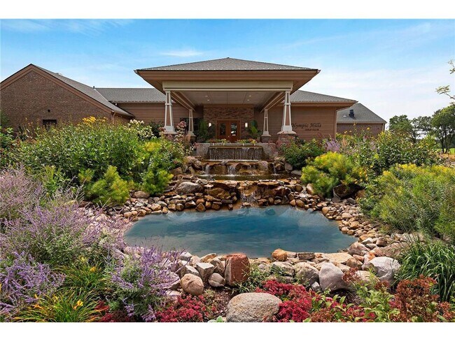 Building Photo - 9378 Olympia Dr