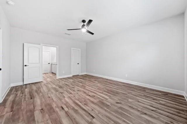 Building Photo - 2024 Brentwood Dr